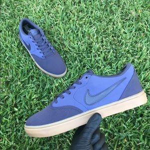 Nike SB Check Solarsoft Canvas Gridiron Sneakers